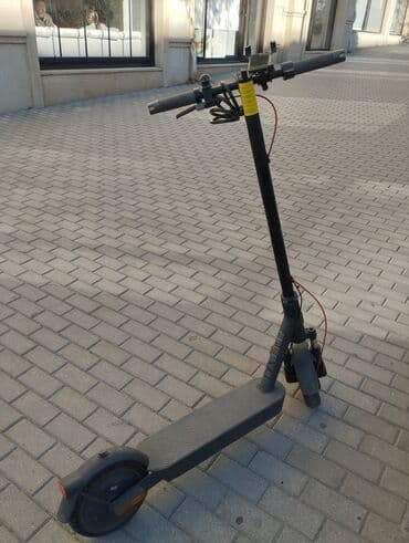 купить электросамокат: Б/у Электросамокат 10", > 1000 Вт, 16 - 25 км/ч, Самовывоз — 2