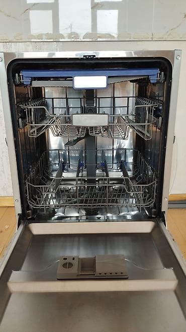 Техника для кухни: Посудомойка Midea, Полногабаритная (60 см), Встраиваемая, Б/у — 4