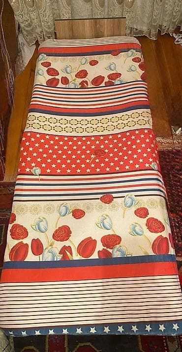 Tək nəfərlik taxt və döşəkcə dəsti - Ölçü: təxminən 90x190 sm tək — 1