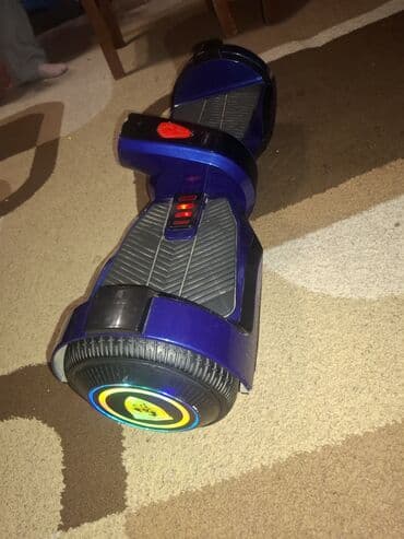 Электросамокаты: Self-balancing skuter (hoverboard), mavi rəng. Xüsusiyyətlər: - İki — 4