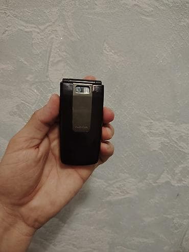 nokia telefonlarin satisi: Nokia 8000 4G, 512 GB, rəng - Qara, Düyməli — 3