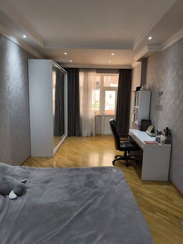 kirayə qarayev: 4 otaqli temirli satilir — 14