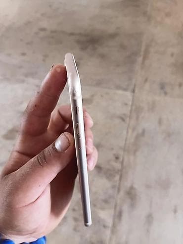 alfon 8 plus: IPhone 8 Plus, Ağ, Barmaq izi — 1