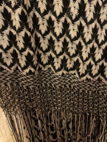 Svitşotlar: Antik Şal AIMAN(Germaniya)100 ili var. Qara-ağ naxışlı şal/şərf — 3