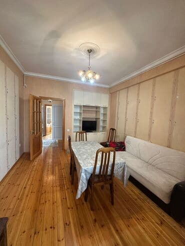 sumqayıt şəhəri tağıyev qəsəbəsində həyət və bina evləri: Xırdalan şəhəri Mühəndislik universitetinin yanında 2 otaq əşyalı — 4