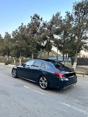 mersedes siqnali: Mercedes-Benz C-Class: 2.4 l | 2016 il Sedan — 8