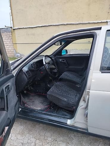 opel astra g: Avtomobil: Lada 2110 sedan (gümüşü rəng) Kuzov: 4 qapılı, ön və arxa — 5