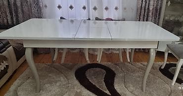 guzgulu masa: Ağ rəngdə modern yemək otağı mebeli dəsti Tərkibi: - Konsol-bufet — 3