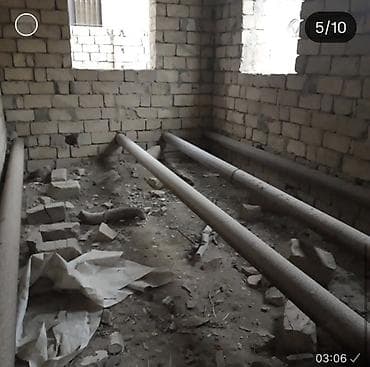 savalanda ev satilir: Sahil qəsəbəsi 6 otaqlı, 200 kv. m, Təmirsiz — 9