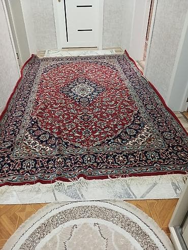 xalca uzlukləri: Əl naxışlı klassik İran xalçası - Üslub: Şərq motivli, mərkəzdə — 2