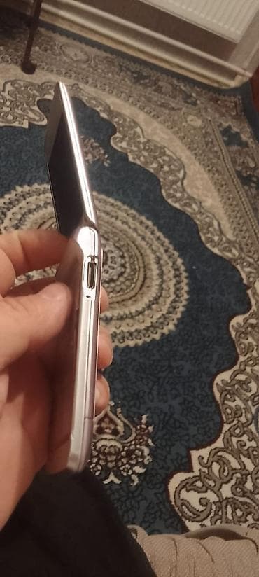 samsung retro: Samsung rəng - Bənövşəyi, Düyməli — 2