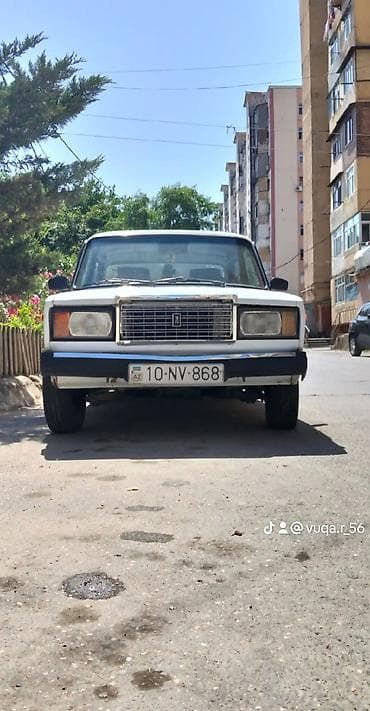 LADA 2107 sedan Xüsusiyyətlər: - Kuzov: sedan, klassik LADA 2107