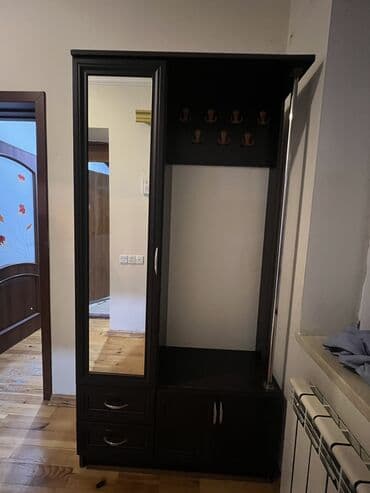 şüşə polka: İkinəfərlik çarpayı, Dolab, Komod, 2 tumba, İşlənmiş — 6