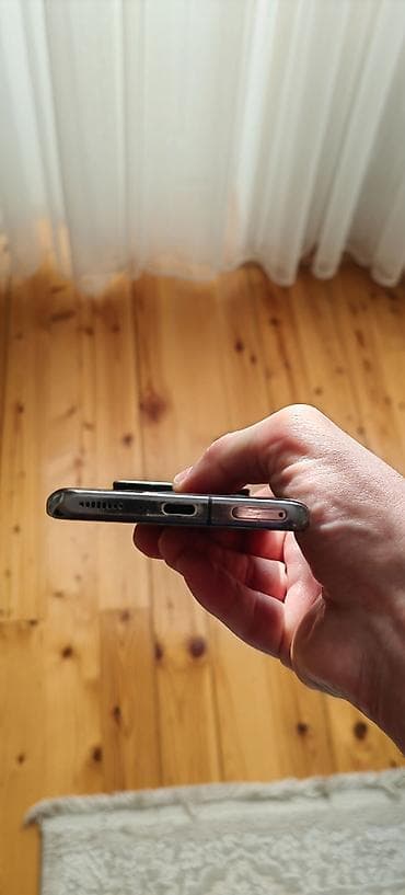 xiaomi mi11 t: Xiaomi Mi 11 Ultra, 512 GB, rəng - Qara, 
 Barmaq izi, Simsiz şarj, İki sim kartlı — 5