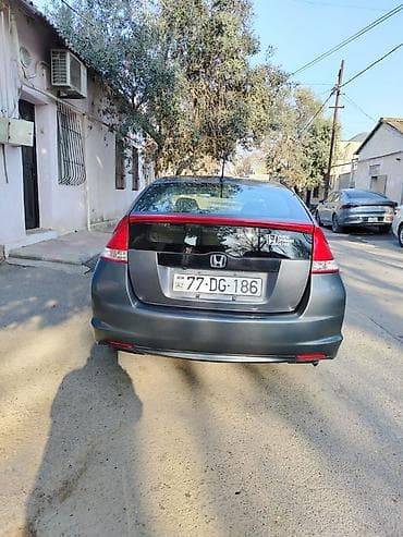 uaz satiram: Honda Insight hibrid hetçbek taksiye buraxilisi var - Gövdə: 5 qapılı — 4
