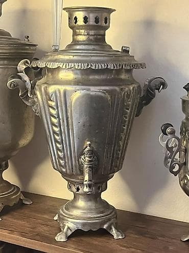 Samovarlar: Qədimi armudu formalı samovar 6 litr az .istifadə olunub üstü — 1