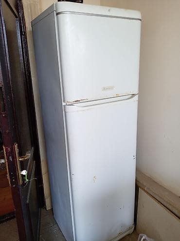 Məişət texnikası paketi - Soyuducu: Ariston markalı, iki kameralı