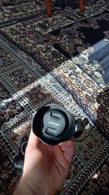 Компьютеры, ноутбуки и планшеты: Sony alpha 6000 пробег 4113 в отличнлм состоянии! В комплект входят — 9