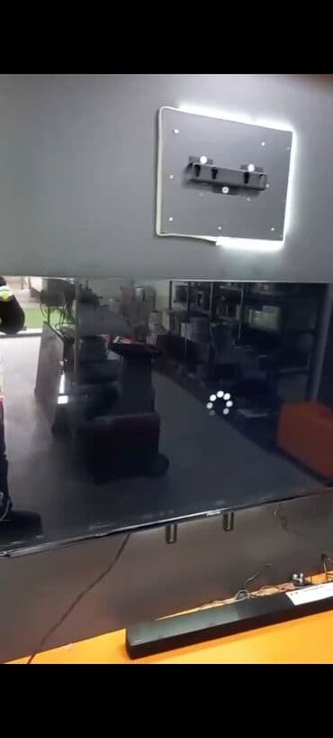 samsung not 3 qiymeti: Smart TV – böyük ekran, nazik çərçivə, divaraasma uyğun korpus — 3