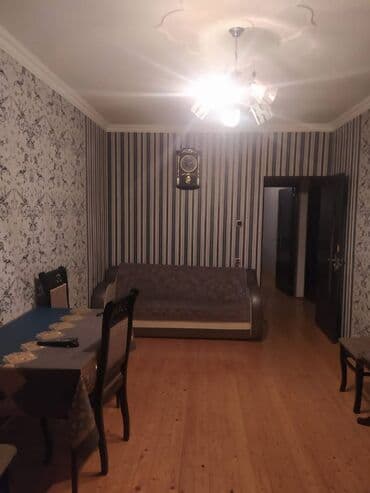 qaraçuxur evler: Bakı, Qaraçuxur qəs., 3 otaqlı, Köhnə tikili, 60 kv. m — 2