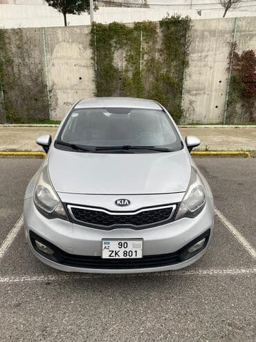 hybrid avtomobillər: DEPOZİT 1000 azn Kia Rio sedan – gümüşü rəng. - Geniş salonlu, şəhər — 1