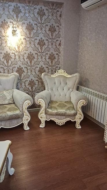 cester divani: Klassik divan, Divan, Bazasız, Açılmayan — 4