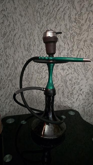 Modern dizaynlı şüşə kolyan - Parlaq yaşıl anodlaşdırılmış alüminium