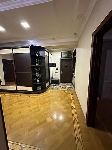 Mənzil kirayə verilir .nərimanov rayonu mərkəz yaxınlığı ev 170kv-dır