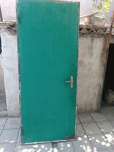 dəmir asılqan: Metall qapı – yaşıl rəngli, təktaxtalı - Material: möhkəm metal lövhə — 2