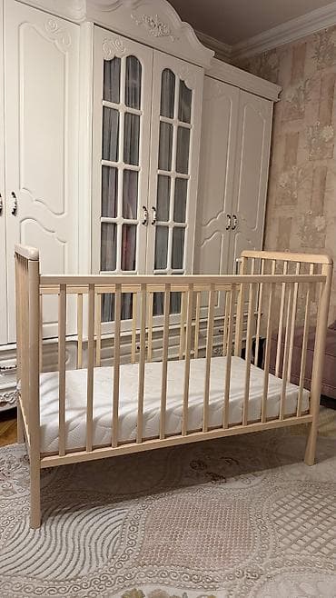 bağ mebel: Ushaq yatagi ( 5 yasha kimi yararlidi). 2 il istifade olunub — 4