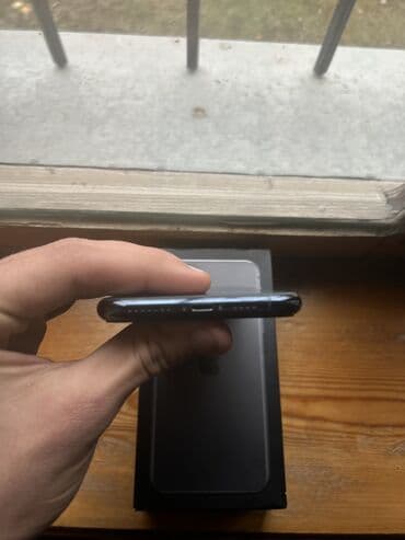 işlənmiş iphone 13 pro: IPhone 11 Pro Max, 64 GB, Yaşıl, Simsiz şarj, Face ID — 4