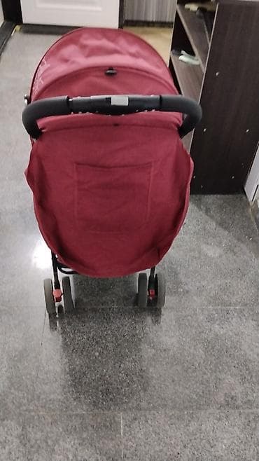 Gəzinti arabaları: Klassik gəzinti arabası, İşlənmiş, Yaş: 30 ay — 2