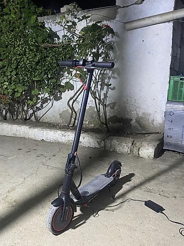 electro: İşlənmiş Elektrik samokat 8", ≤ 250 Vt, > 45 km/s, Ünvandan götürmə — 3