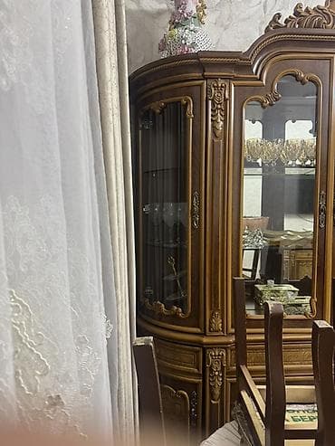ev dekor: Real alici ile danismag olar qiymet baredde Klassik dizaynda vitrinalı — 3