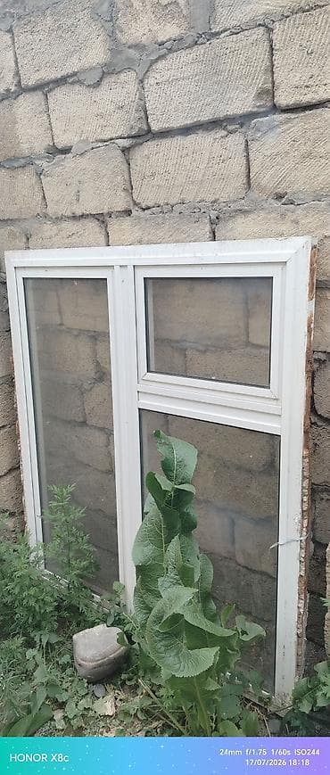 qapi demir qapi seyf qapi: PVC pəncərə karkası və şüşə paket - Material: ağ PVC profil - İki — 1