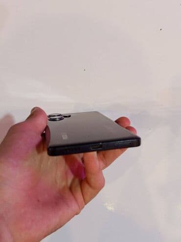 андроид мониторы для prado: Poco F5, 256 ГБ, цвет - Черный — 2