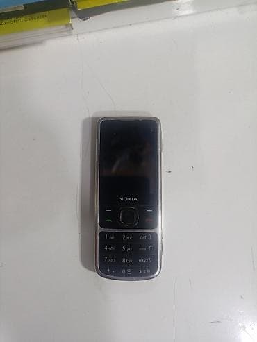 nokia 202: Nokia 6700 Slide, rəng - Gümüşü, Düyməli — 3