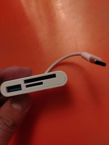 iphone adaptör: USB-C kart oxuyucu və USB adapter - Giriş: USB‑C (şnur ilə) - — 3