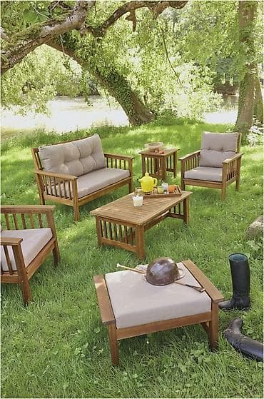 Dördbucaq masa, Açılmayan, Stullar ilə, Taxta