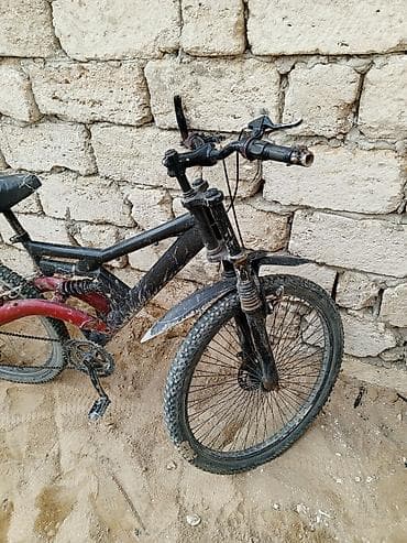 Спорт и отдых: Б/у Двухколесные Детский велосипед 26", скоростей: 16, Самовывоз — 2