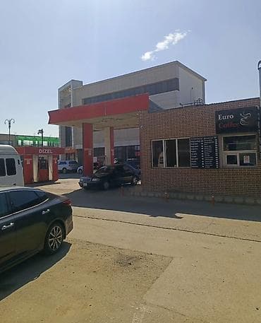 Kommersiya daşınmaz əmlakının satışı: 🚨 SATILIR – QUBA ŞƏHƏR MƏRKƏZİNDƏ YOL KƏNARINDA HAZIR GƏLİRLİ BİZNES! — 10