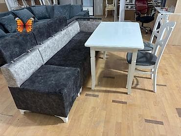 kuxna stolu: SAMİRƏ🦋 Metbex üçün divan ve masa desti hamısı birlikde 250azn — 1
