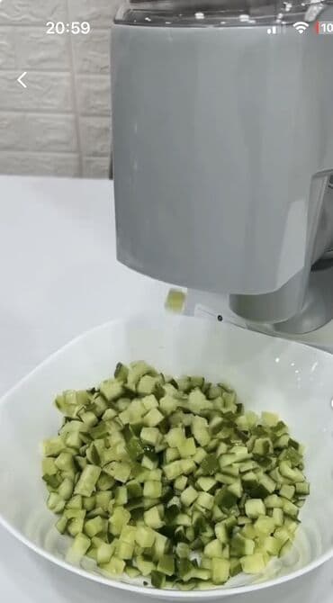 Yemək hazırlamaq üçün texnika: Ət çəkən maşın Bosch, 2200 Vt, Revers ilə, Yeni — 1