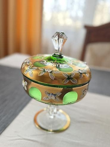 tom xrustal qablar qiymetleri: Klassik üslubda kristal şüşə dəst - 5 ədəd konyak qədəhi: Enli kasa — 7