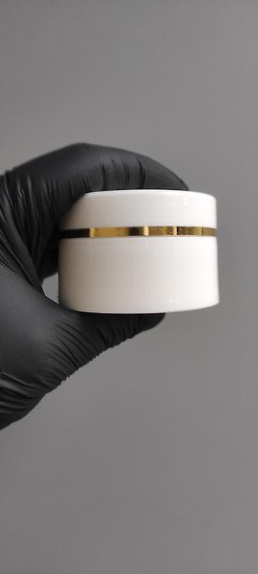 banka alan: Kosmetik qablar dəsti - Material: yüngül və davamlı plastik - — 5