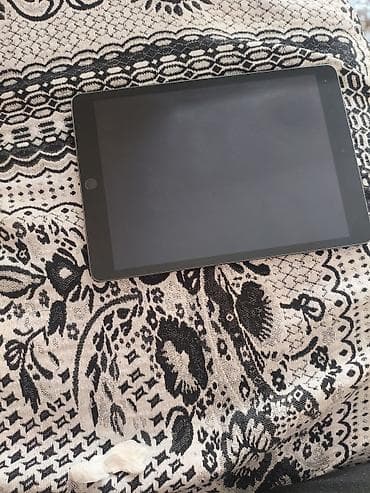 İşlənmiş Apple iPad 9 (2021), 10,2", < 64 GB, Ünvandan götürmə