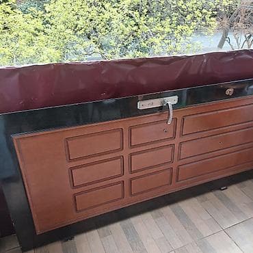 Metall giriş qapısı - Material: qalın metal karkas, ön tərəfdə taxta