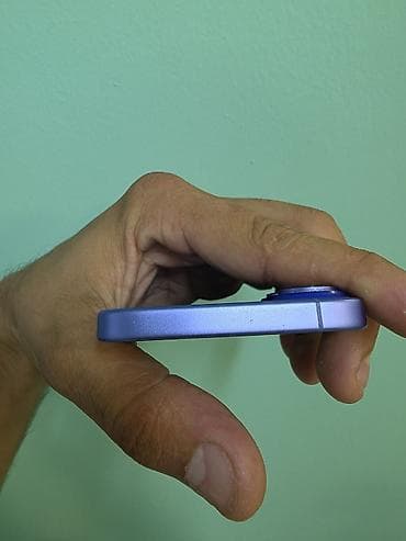 ipad pro 2024: IPhone 15, Göy, Face ID — 5