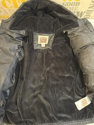 Üst geyimləri: Levi’s qara rəngli qışlıq puffer gödəkçə - Model: kapüşonlu, ön — 6