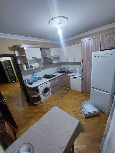 berdede kiraye evler 2025: Binəqədi rayonu,Heydər Məscidinin yanında,9 mərtəbənin,8-ci — 8